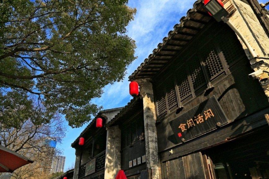 手机游戏